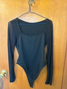 Black Long-Sleeve Square Neck Bodysuit - Women Tops